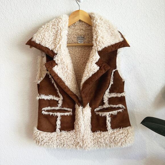 Guess Jackets & Blazers - VTG Guess Womens Sherpa Lined Faux Suede Vest Large 90s Boho Western 70s Style